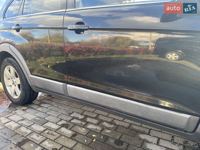 Внедорожник / Кроссовер Chevrolet Captiva 2009 в Харькове