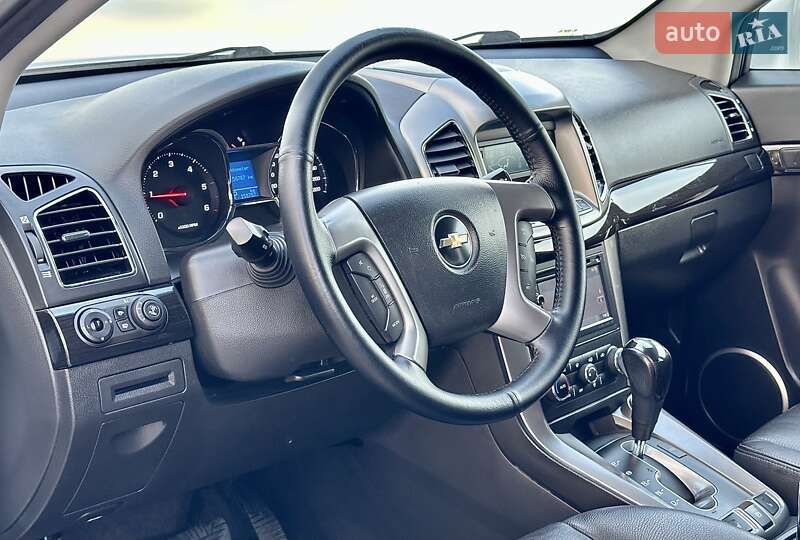 Внедорожник / Кроссовер Chevrolet Captiva 2014 в Бурштыне