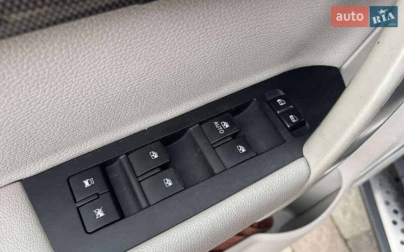 Внедорожник / Кроссовер Chevrolet Captiva 2012 в Стрые фото 18 Внедорожник / Кроссовер Chevrolet Captiva 2012 в Стрые