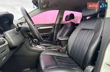 Позашляховик / Кросовер Chevrolet Captiva 2013 в Києві