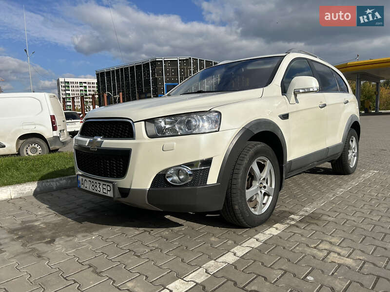 Позашляховик / Кросовер Chevrolet Captiva 2011 в Луцьку фото Позашляховик / Кросовер Chevrolet Captiva 2011 в Луцьку
