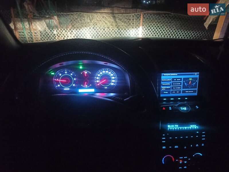 Внедорожник / Кроссовер Chevrolet Captiva 2011 в Городке фото 2 Внедорожник / Кроссовер Chevrolet Captiva 2011 в Городке