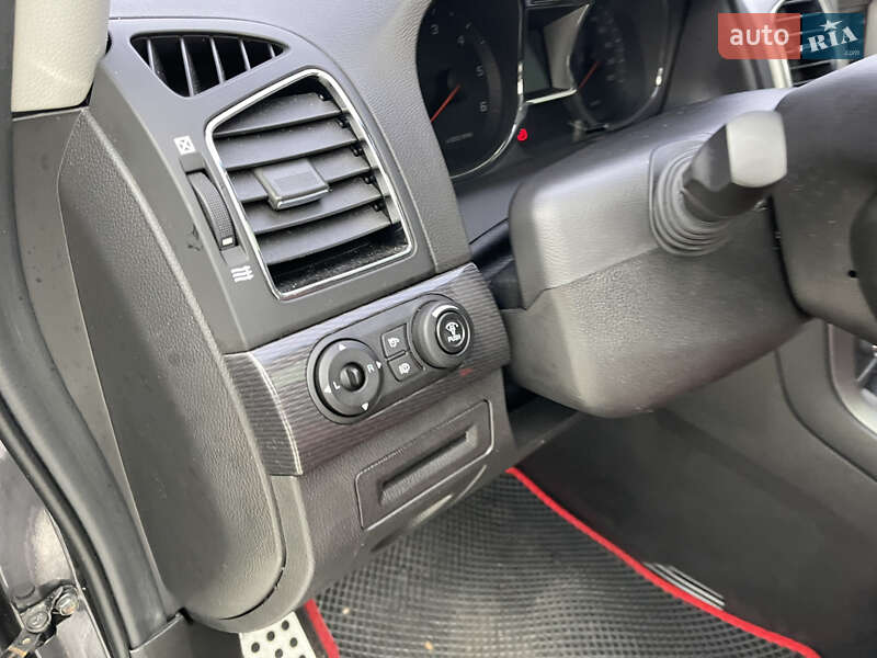 Внедорожник / Кроссовер Chevrolet Captiva 2013 в Киеве фото 20 Внедорожник / Кроссовер Chevrolet Captiva 2013 в Киеве