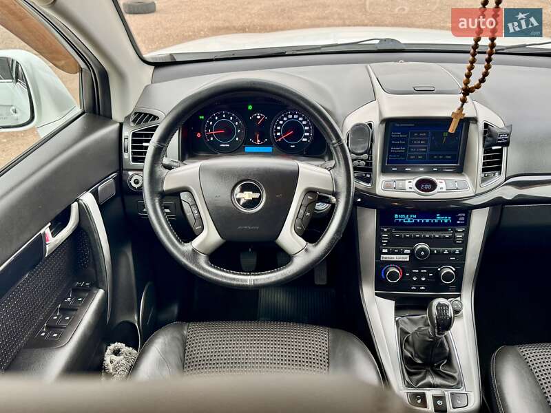 Внедорожник / Кроссовер Chevrolet Captiva 2011 в Чернигове фото 14 Внедорожник / Кроссовер Chevrolet Captiva 2011 в Чернигове
