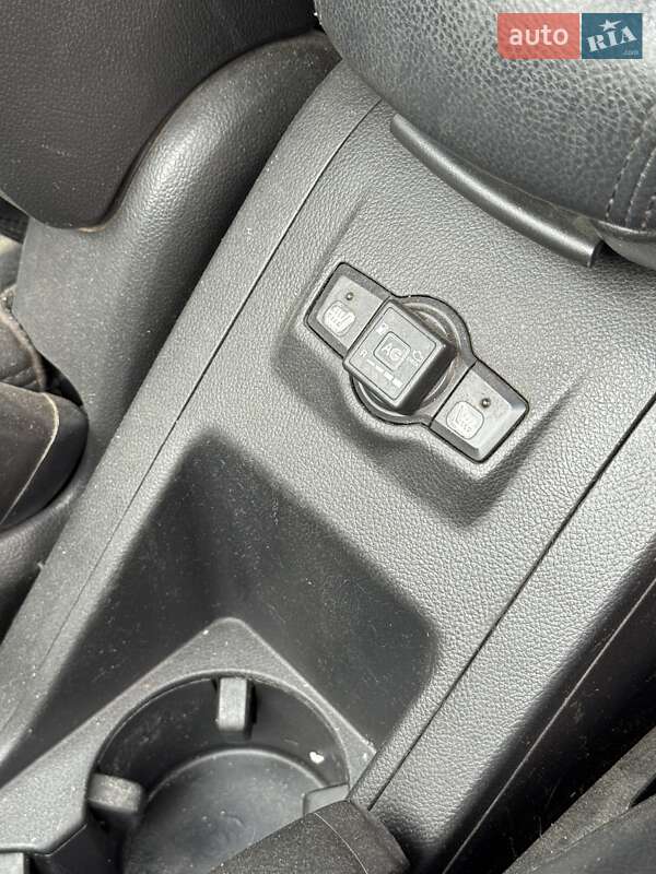 Внедорожник / Кроссовер Chevrolet Captiva 2006 в Запорожье фото 9 Внедорожник / Кроссовер Chevrolet Captiva 2006 в Запорожье