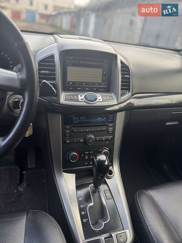 Позашляховик / Кросовер Chevrolet Captiva 2011 в Миколаєві фото 13 Позашляховик / Кросовер Chevrolet Captiva 2011 в Миколаєві