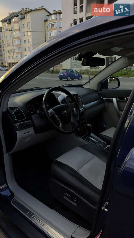 Внедорожник / Кроссовер Chevrolet Captiva 2012 в Стрые