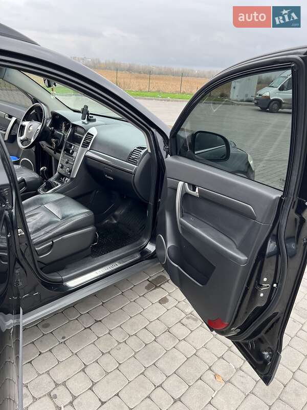 Внедорожник / Кроссовер Chevrolet Captiva 2010 в Днепре