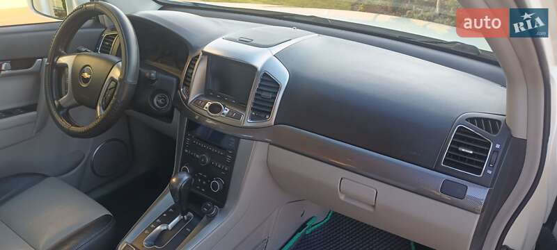 Внедорожник / Кроссовер Chevrolet Captiva 2011 в Луцке фото 27 Внедорожник / Кроссовер Chevrolet Captiva 2011 в Луцке