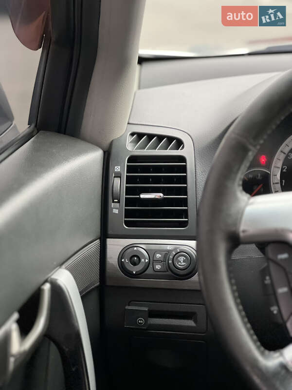 Внедорожник / Кроссовер Chevrolet Captiva 2007 в Киеве