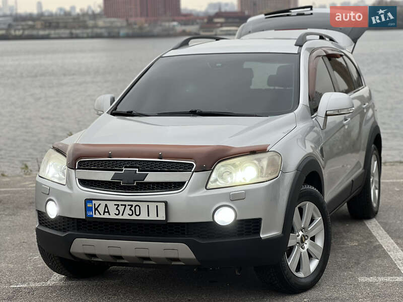 Внедорожник / Кроссовер Chevrolet Captiva 2007 в Киеве