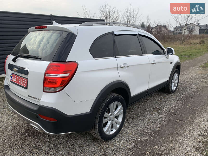 Внедорожник / Кроссовер Chevrolet Captiva 2015 в Тернополе фото 4 Внедорожник / Кроссовер Chevrolet Captiva 2015 в Тернополе