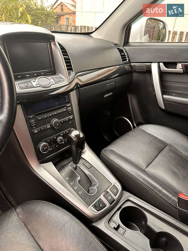 Позашляховик / Кросовер Chevrolet Captiva 2013 в Луцьку