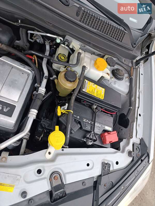 Позашляховик / Кросовер Chevrolet Captiva 2007 в Хмельницькому фото 41 Позашляховик / Кросовер Chevrolet Captiva 2007 в Хмельницькому