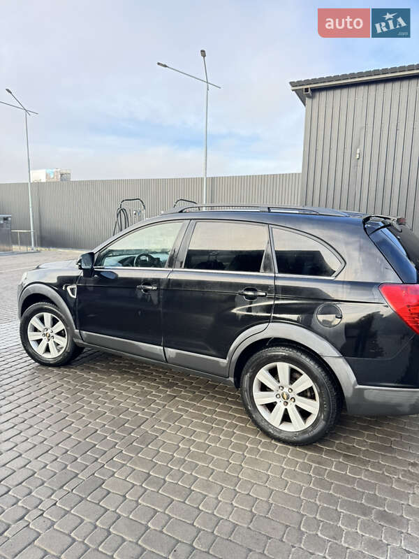 Внедорожник / Кроссовер Chevrolet Captiva 2008 в Львове