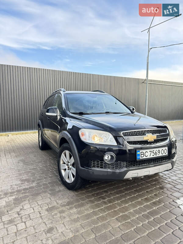 Внедорожник / Кроссовер Chevrolet Captiva 2008 в Львове