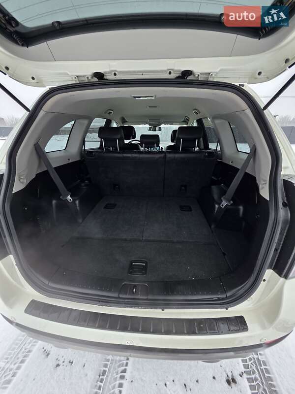 Внедорожник / Кроссовер Chevrolet Captiva 2012 в Дубно