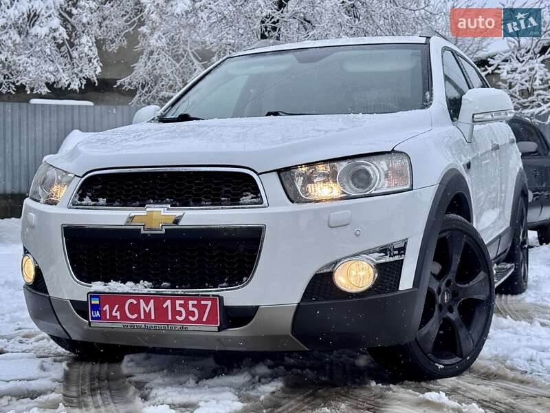 Внедорожник / Кроссовер Chevrolet Captiva 2013 в Стрые
