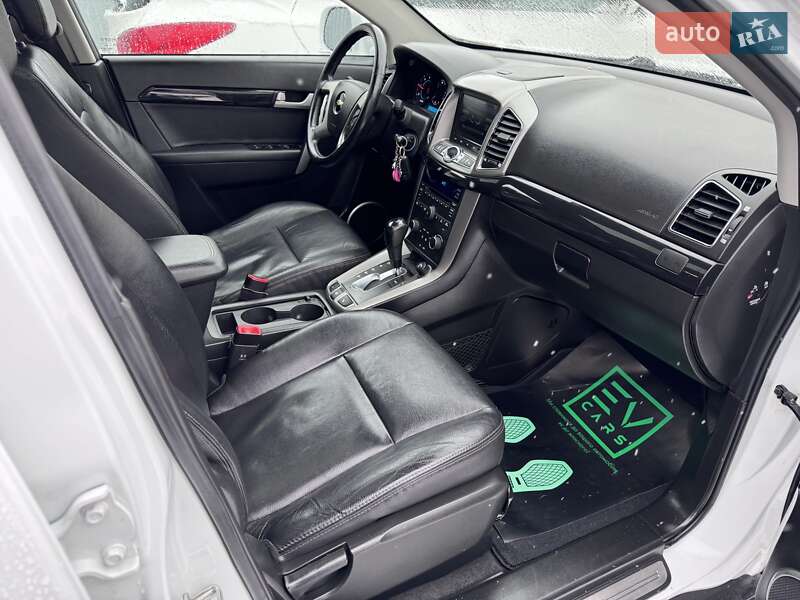 Внедорожник / Кроссовер Chevrolet Captiva 2013 в Стрые