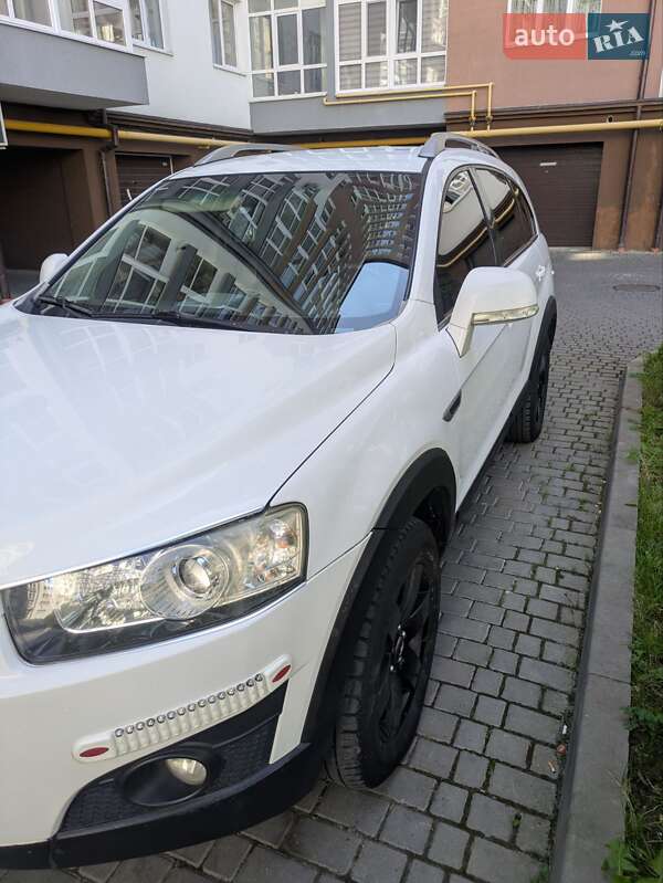 Внедорожник / Кроссовер Chevrolet Captiva 2012 в Ивано-Франковске