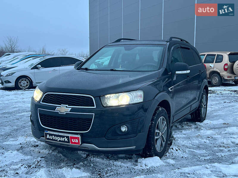 Позашляховик / Кросовер Chevrolet Captiva 2014 в Львові