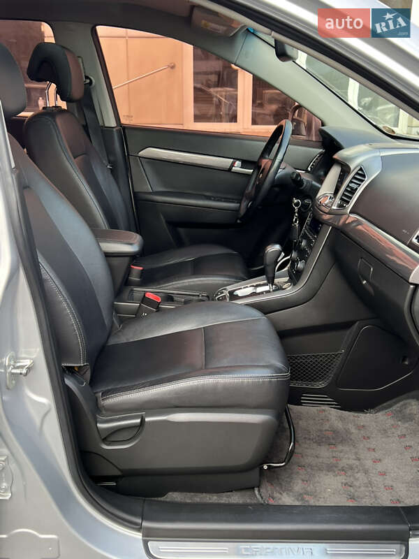 Внедорожник / Кроссовер Chevrolet Captiva 2012 в Одессе