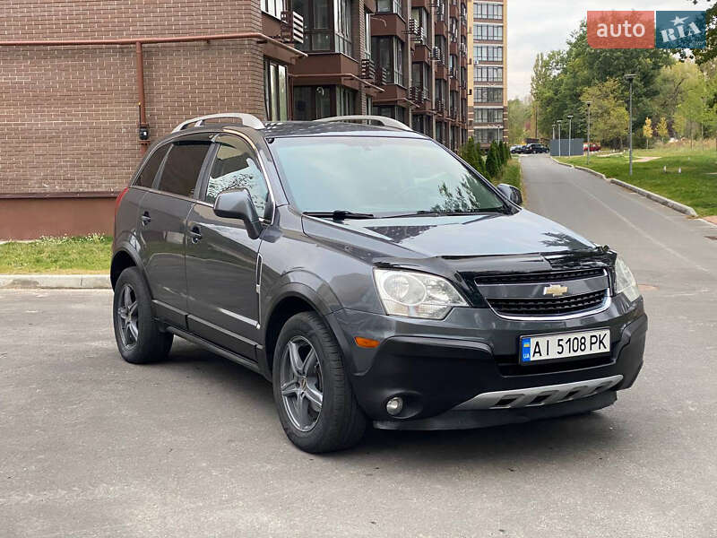 Внедорожник / Кроссовер Chevrolet Captiva 2013 в Чернигове