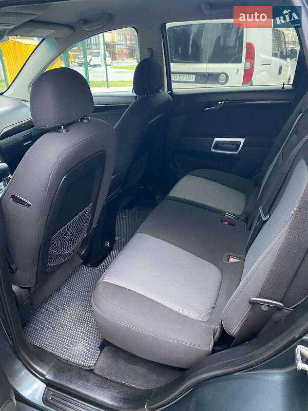 Внедорожник / Кроссовер Chevrolet Captiva 2013 в Чернигове