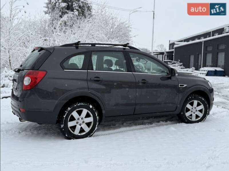 Позашляховик / Кросовер Chevrolet Captiva 2012 в Турці