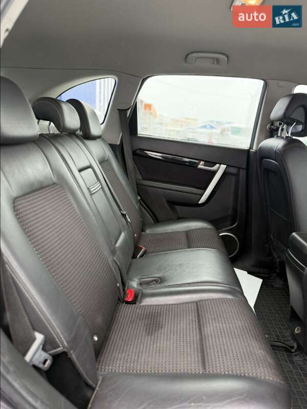 Позашляховик / Кросовер Chevrolet Captiva 2012 в Турці