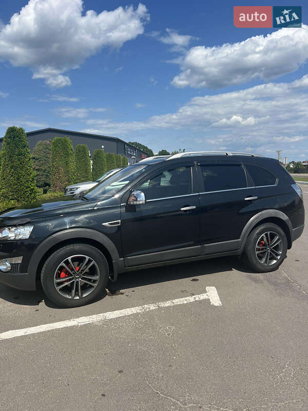 Внедорожник / Кроссовер Chevrolet Captiva 2011 в Сарнах