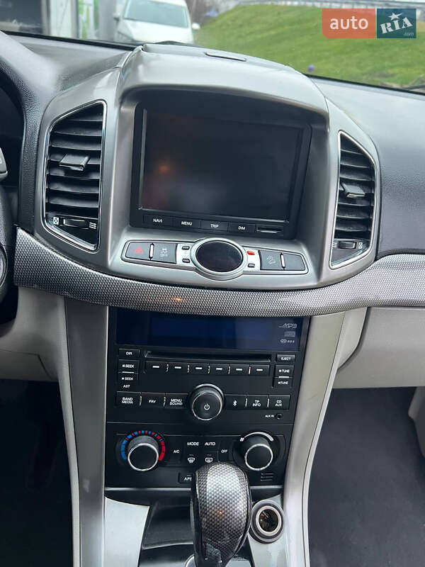 Внедорожник / Кроссовер Chevrolet Captiva 2011 в Киеве