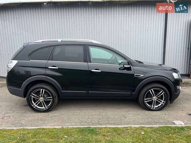 Внедорожник / Кроссовер Chevrolet Captiva 2011 в Киеве