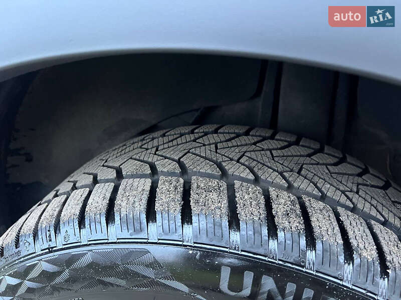 Внедорожник / Кроссовер Chevrolet Captiva 2011 в Киеве