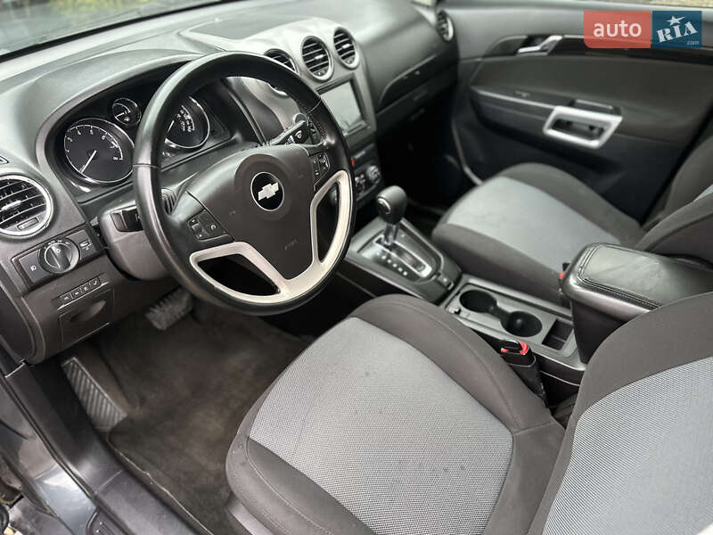 Позашляховик / Кросовер Chevrolet Captiva 2013 в Львові