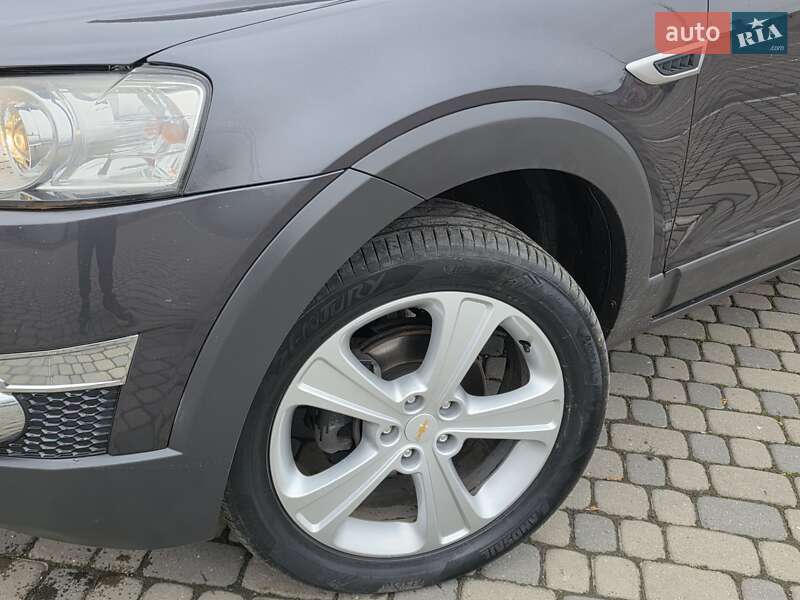 Внедорожник / Кроссовер Chevrolet Captiva 2012 в Ивано-Франковске