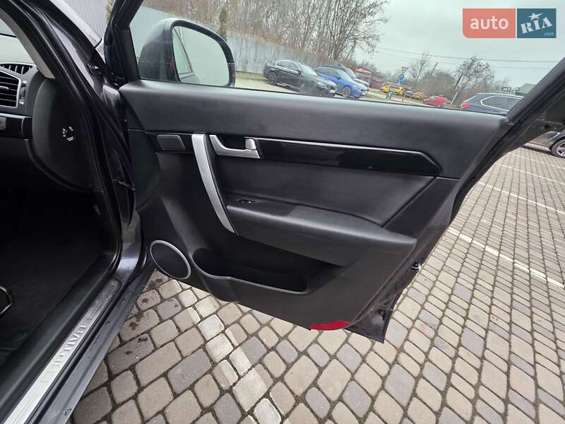 Внедорожник / Кроссовер Chevrolet Captiva 2012 в Ивано-Франковске