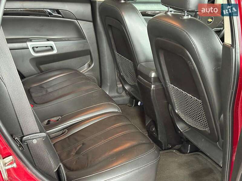 Внедорожник / Кроссовер Chevrolet Captiva 2014 в Одессе