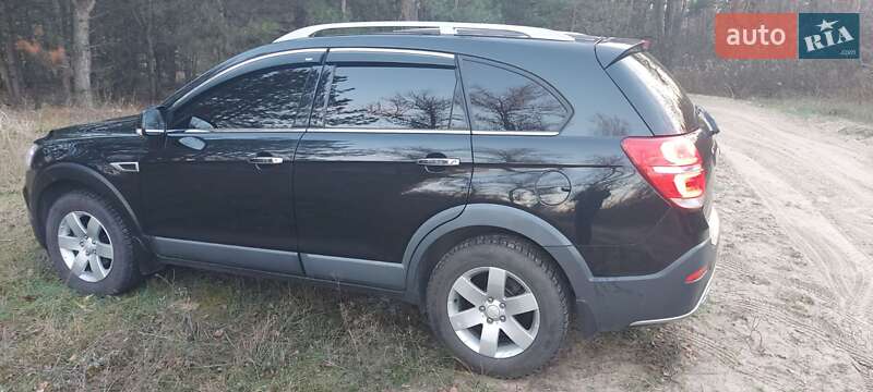 Внедорожник / Кроссовер Chevrolet Captiva 2016 в Днепре