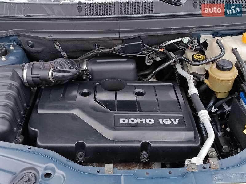 Внедорожник / Кроссовер Chevrolet Captiva 2008 в Житомире