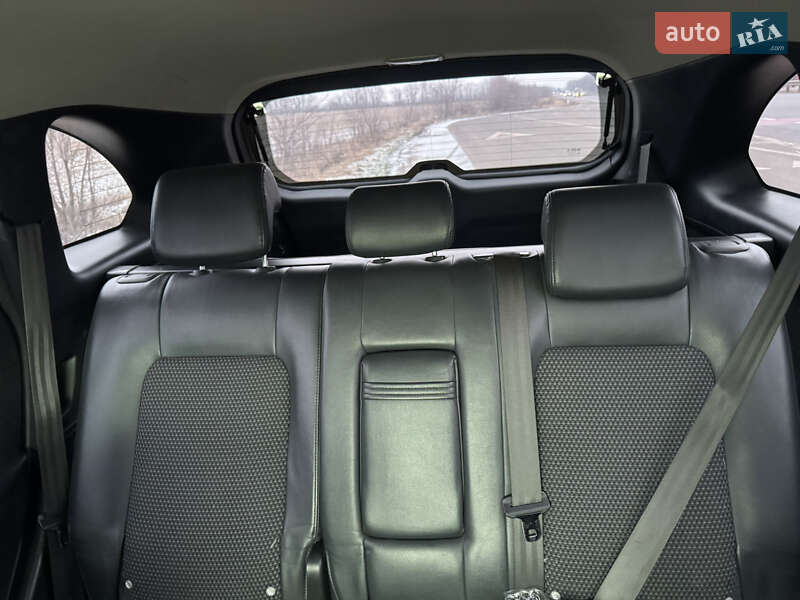 Внедорожник / Кроссовер Chevrolet Captiva 2009 в Днепре фото 8 Внедорожник / Кроссовер Chevrolet Captiva 2009 в Днепре