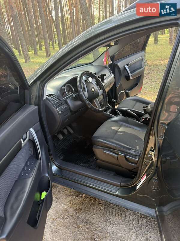 Позашляховик / Кросовер Chevrolet Captiva 2008 в Сумах