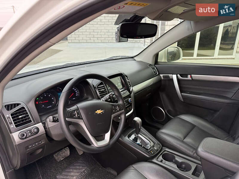Позашляховик / Кросовер Chevrolet Captiva 2016 в Тернополі