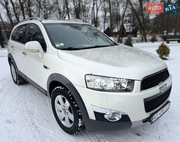 Внедорожник / Кроссовер Chevrolet Captiva 2012 в Сваляве