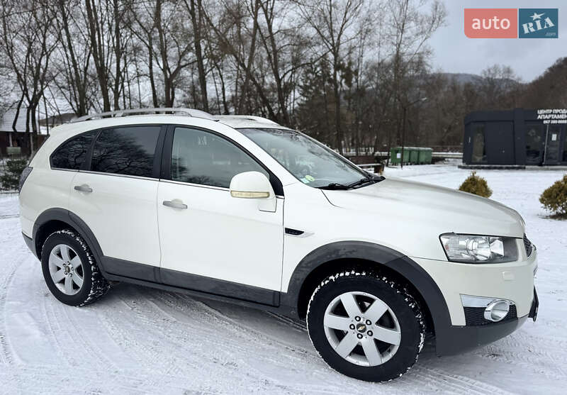 Внедорожник / Кроссовер Chevrolet Captiva 2012 в Сваляве