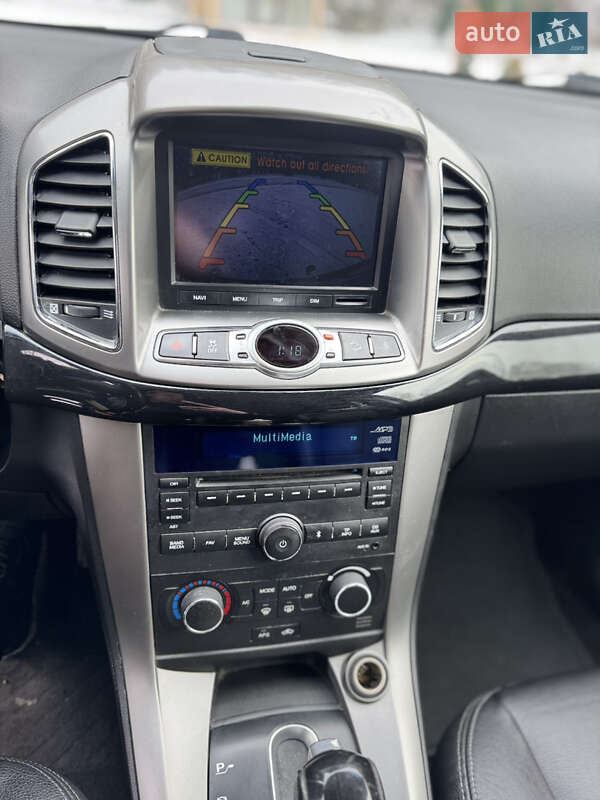 Внедорожник / Кроссовер Chevrolet Captiva 2012 в Сваляве