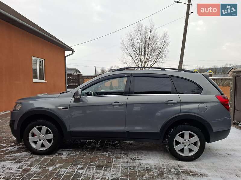Внедорожник / Кроссовер Chevrolet Captiva 2012 в Ивано-Франковске