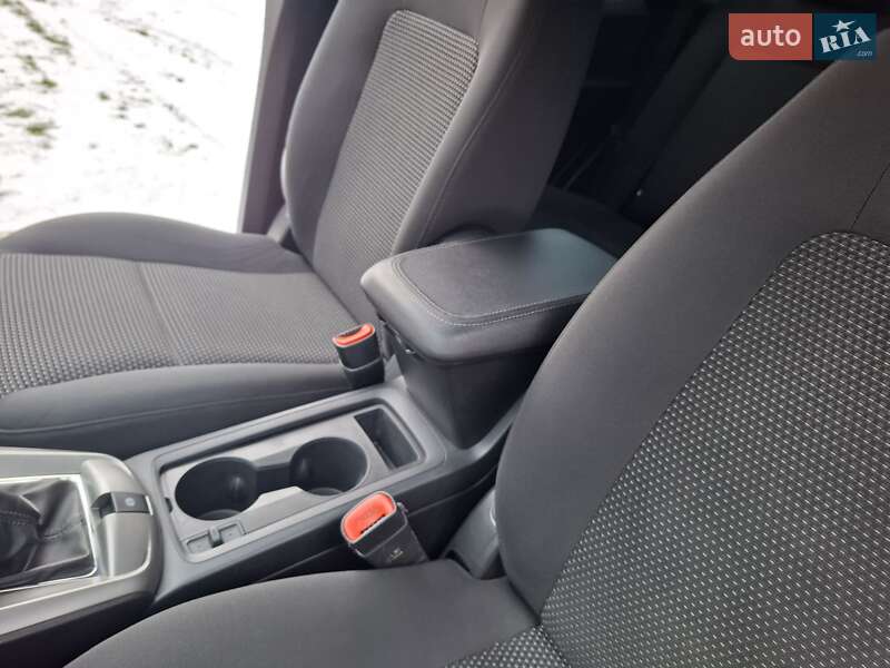 Внедорожник / Кроссовер Chevrolet Captiva 2012 в Ивано-Франковске