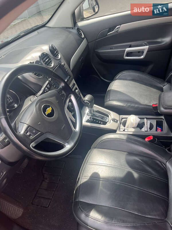 Внедорожник / Кроссовер Chevrolet Captiva 2012 в Киеве