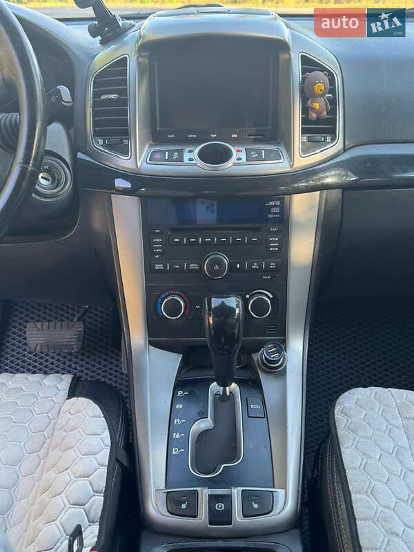 Внедорожник / Кроссовер Chevrolet Captiva 2012 в Кельменцах